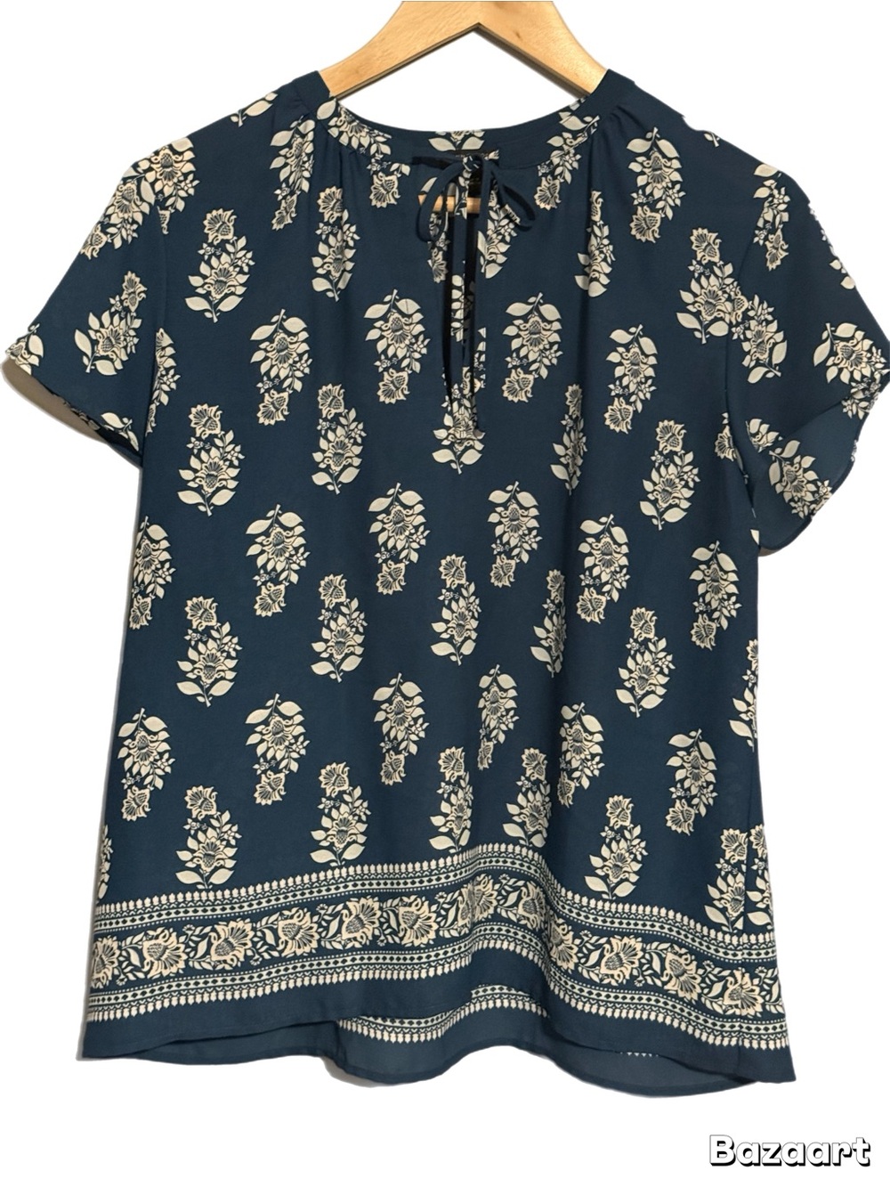 Womens navy blouse Sz L by Ann Taylor loft factory